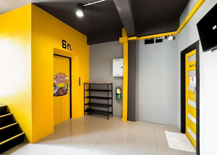 22 Hostal *